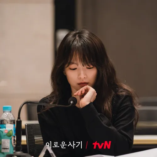 ชอนอูฮี (Chun Woo Hee)