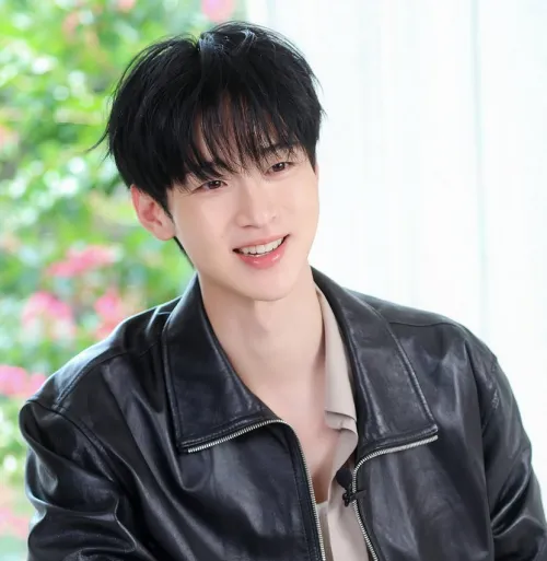 จางดงยุน (Jang Dong Yoon) 